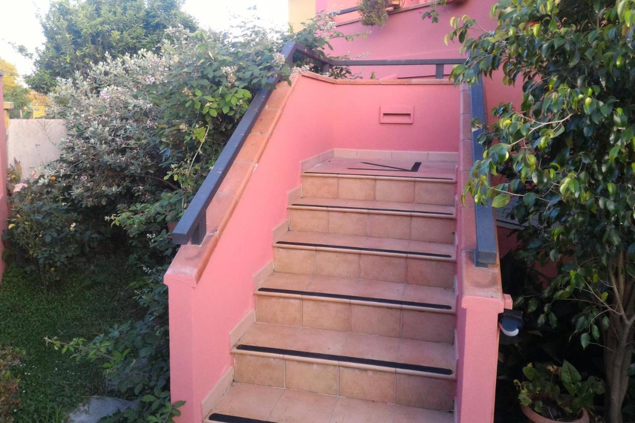 Corona Bed & Breakfast Sardara Esterno foto