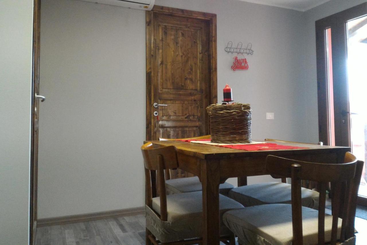 Corona Bed & Breakfast Sardara Esterno foto