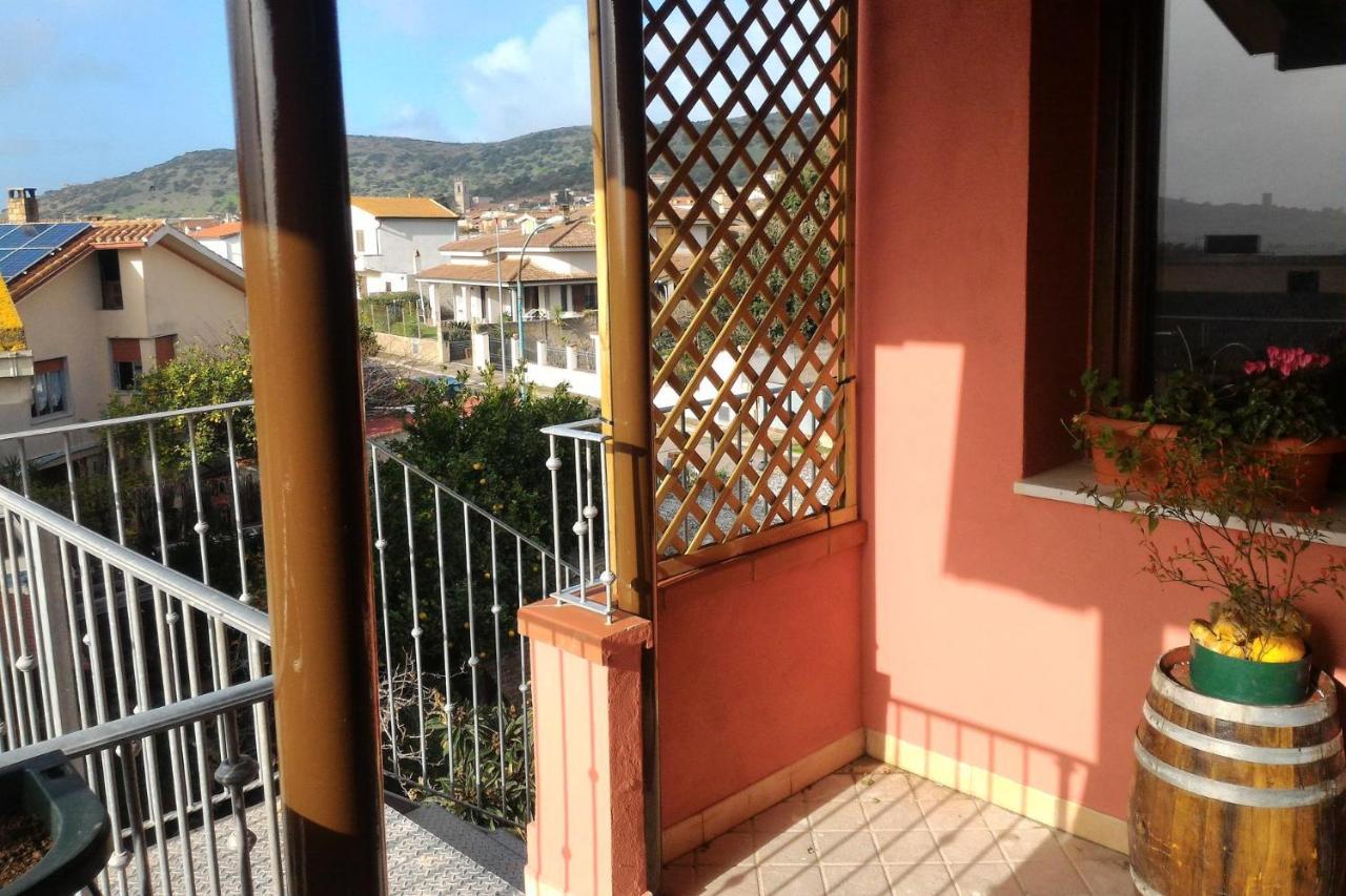 Corona Bed & Breakfast Sardara Esterno foto