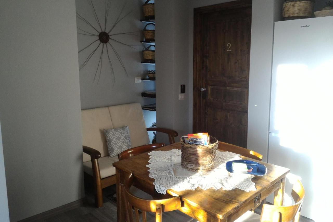 Corona Bed & Breakfast Sardara Esterno foto