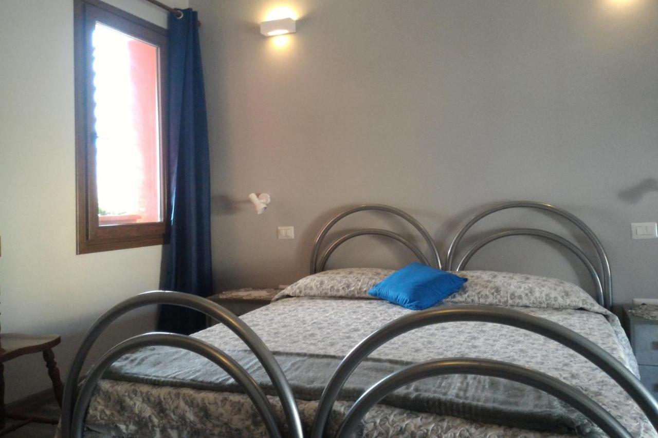 Corona Bed & Breakfast Sardara Esterno foto