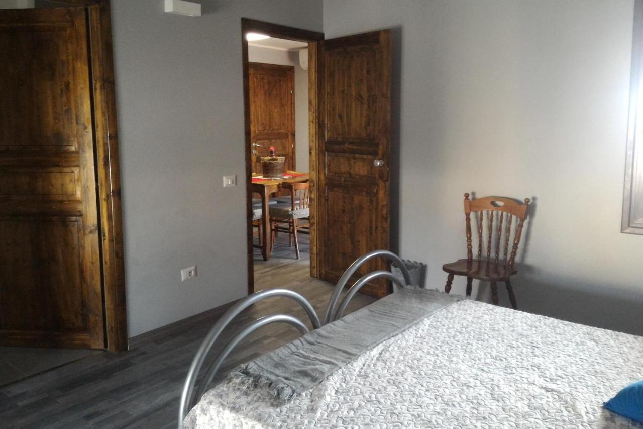 Corona Bed & Breakfast Sardara Esterno foto