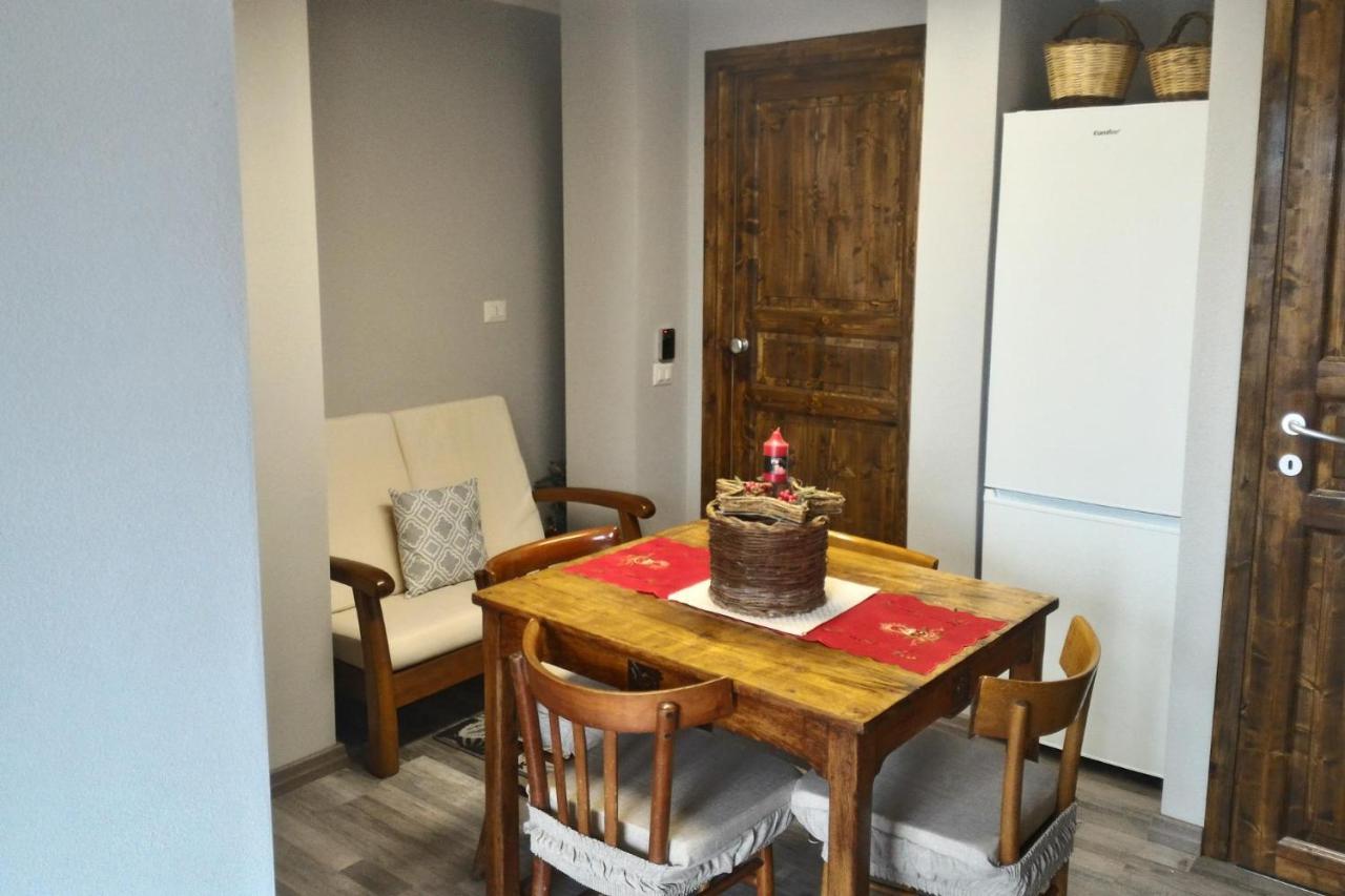 Corona Bed & Breakfast Sardara Esterno foto